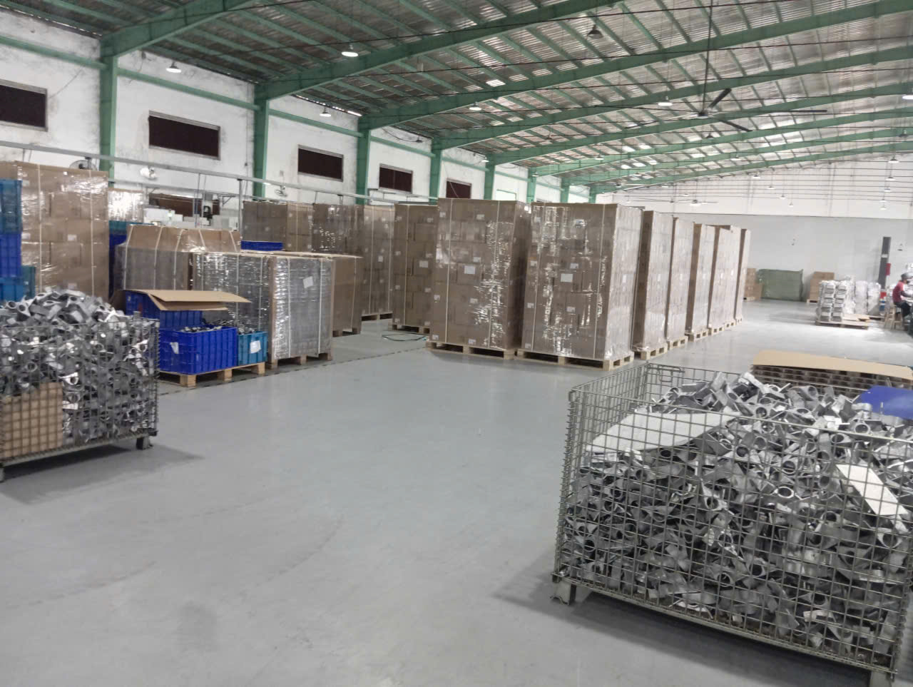 warehouse.jpg